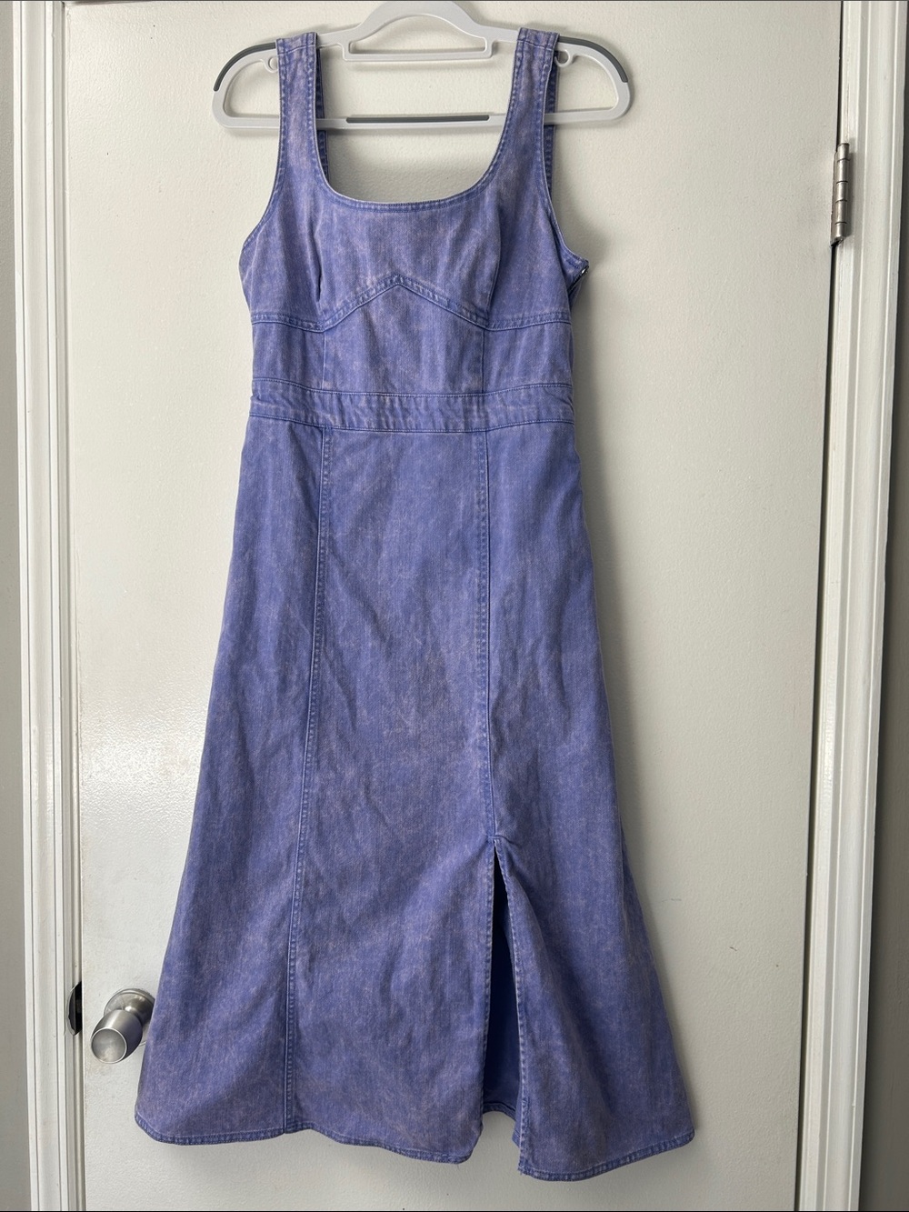 Sleeveless Purple Denim Midi Dress with Front Slit and Pockets